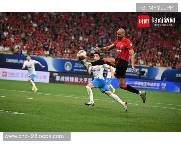 成都足球比赛热潮来袭球迷齐聚共庆精彩对决与激情时刻