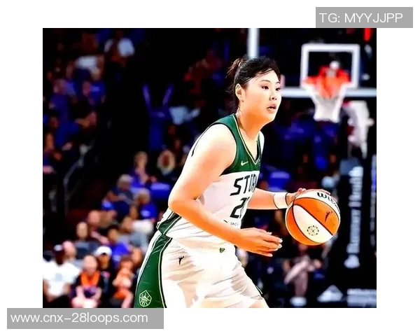 李月汝短暂出场仅得2分令人担忧缺席亚洲杯或影响未来发展